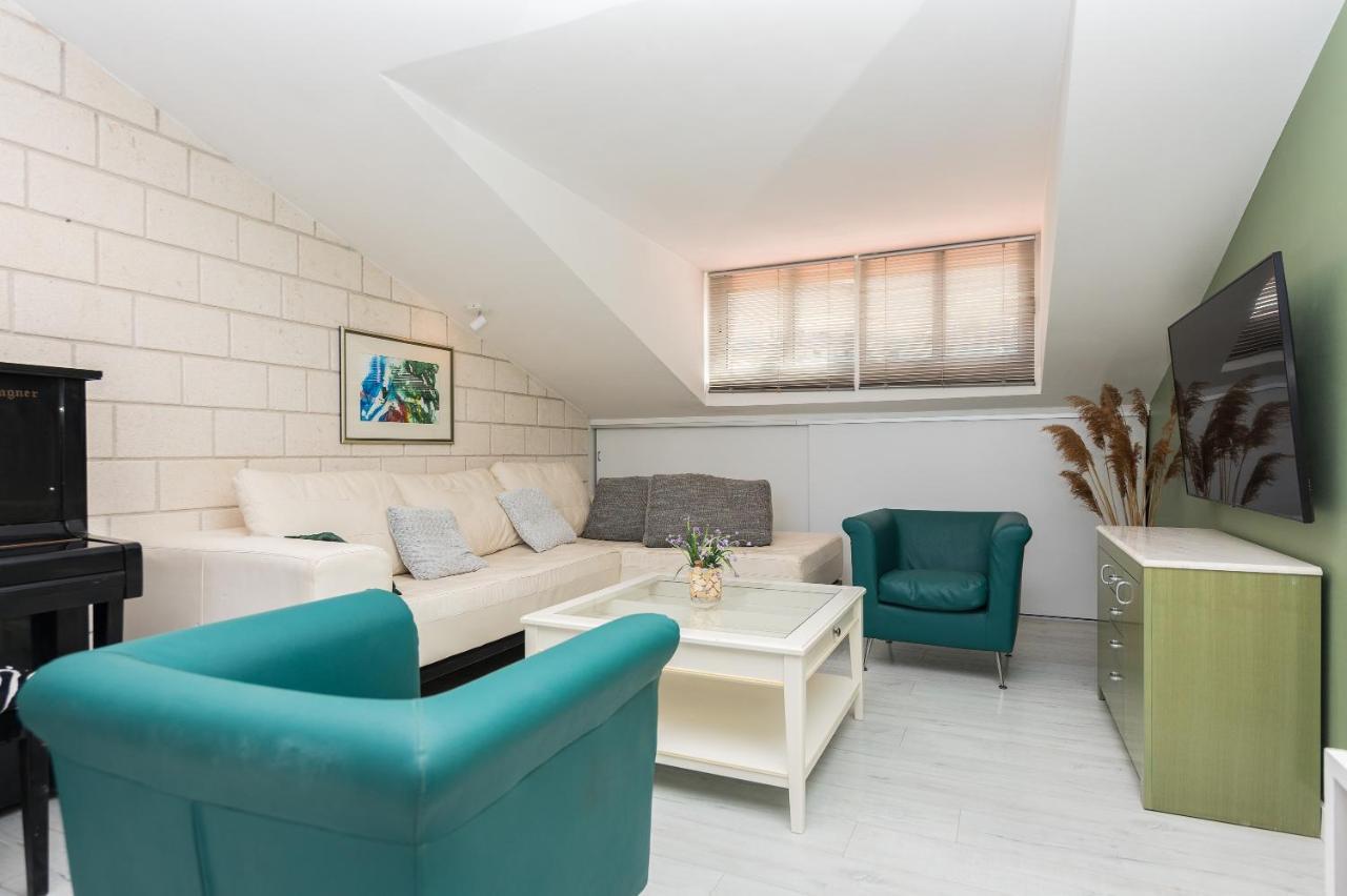 מאקרסקה Apartmani Maris מראה חיצוני תמונה